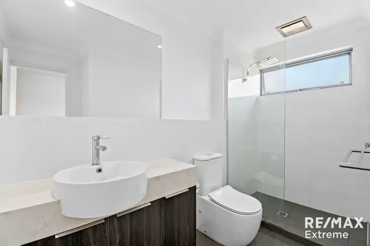 Seventh view of Homely unit listing, 4/3 Oak Street, Cannington WA 6107