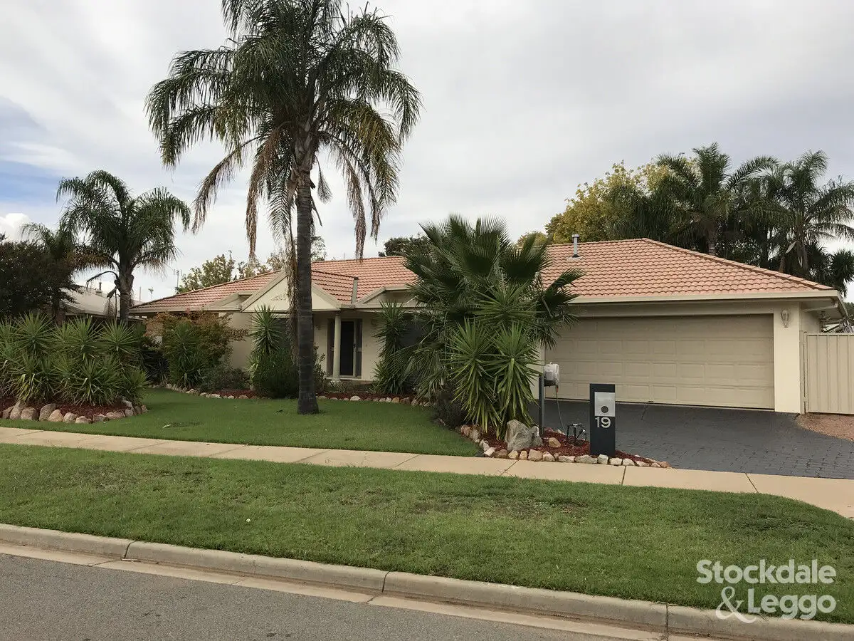 Main view of Homely house listing, 19 Gordon Drive, Kialla VIC 3631