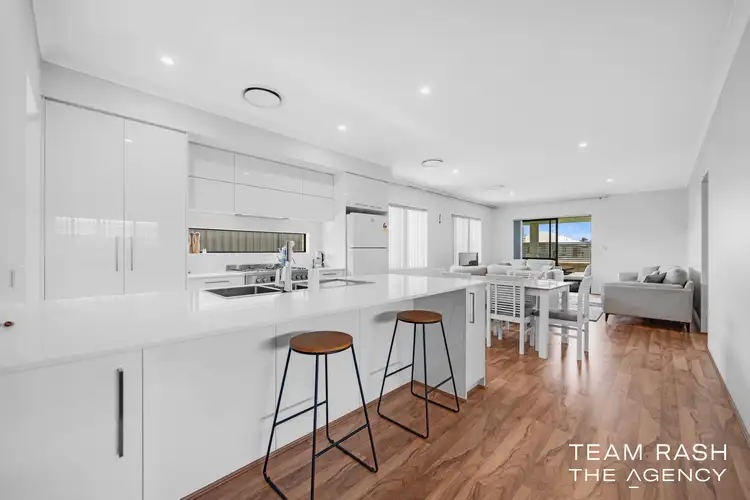 5 Ridgedale Street, Haynes WA 6112