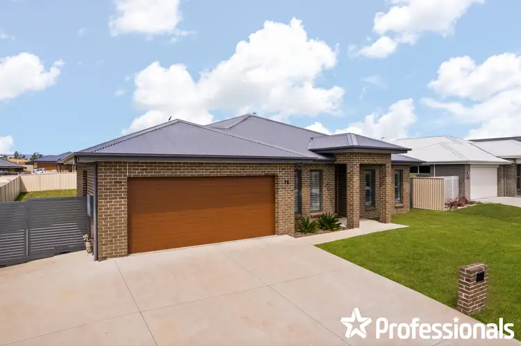 Second view of Homely house listing, 10 Granite Rise, Kelso NSW 2795