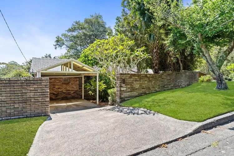 1 Apple Tree Crescent, Wyoming NSW 2250
