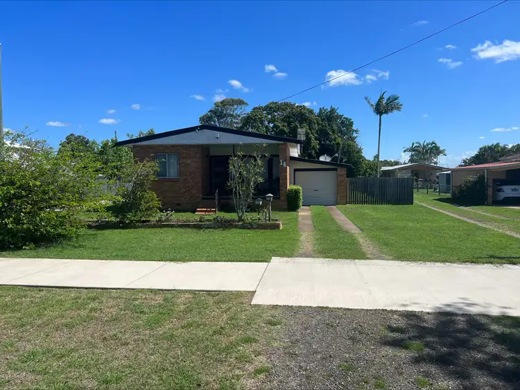 16 Corser Street, Point Vernon QLD 4655