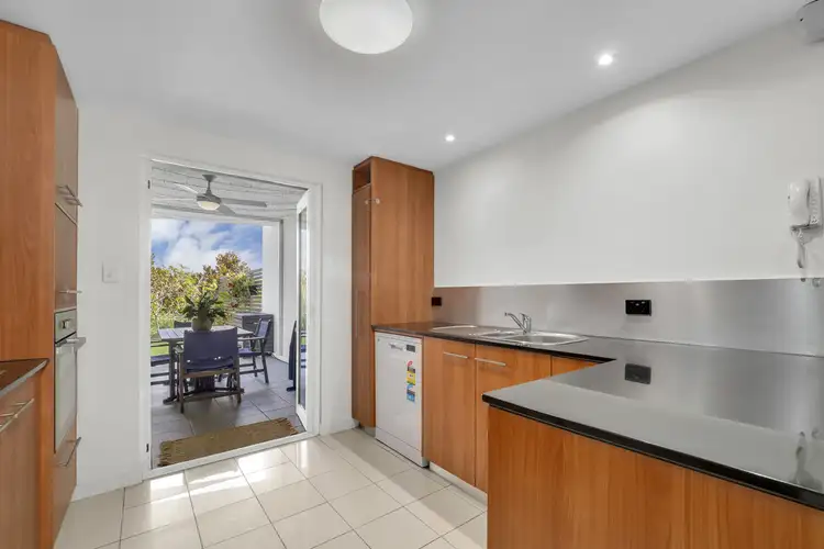 Fifth view of Homely apartment listing, 5/106-110 Bonney Avenue, Clayfield QLD 4011