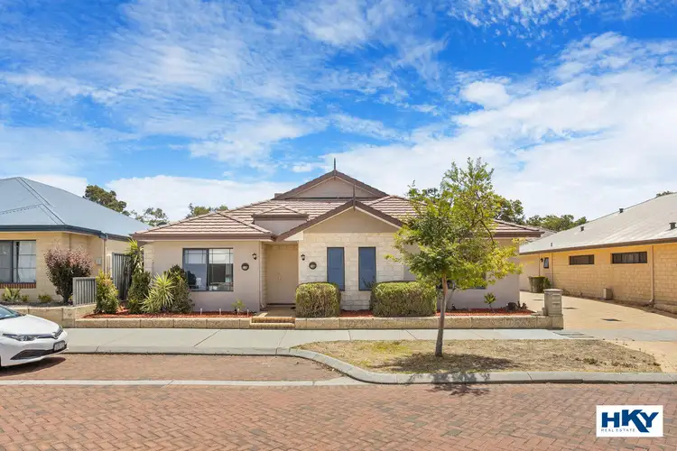 9 Ollave Circuit, Aveley WA 6069