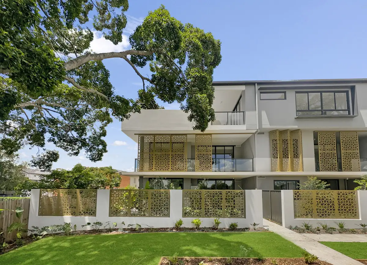 Main view of Homely townhouse listing, 577 Warrigal Road, Eight Mile Plains QLD 4113