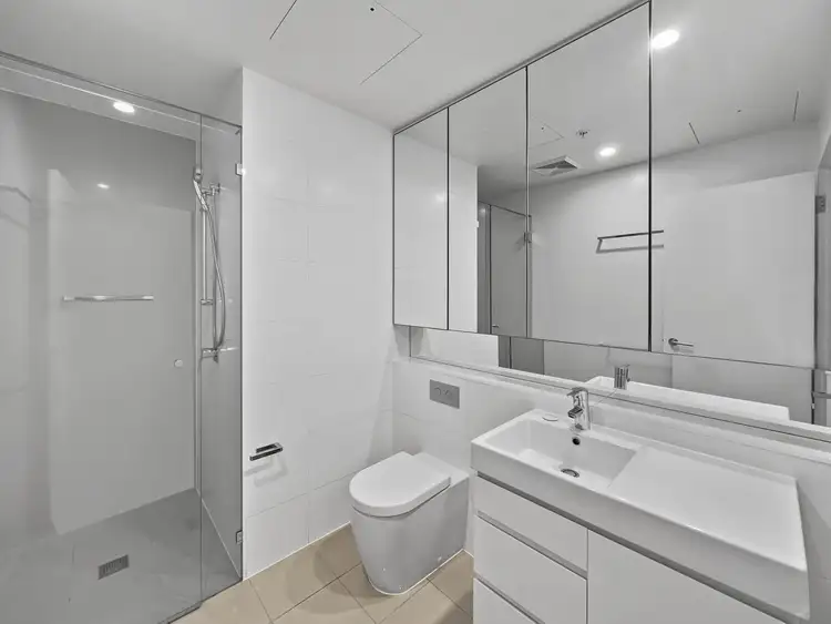 Fourth view of Homely apartment listing, 1035/33 Remora Road, Hamilton QLD 4007