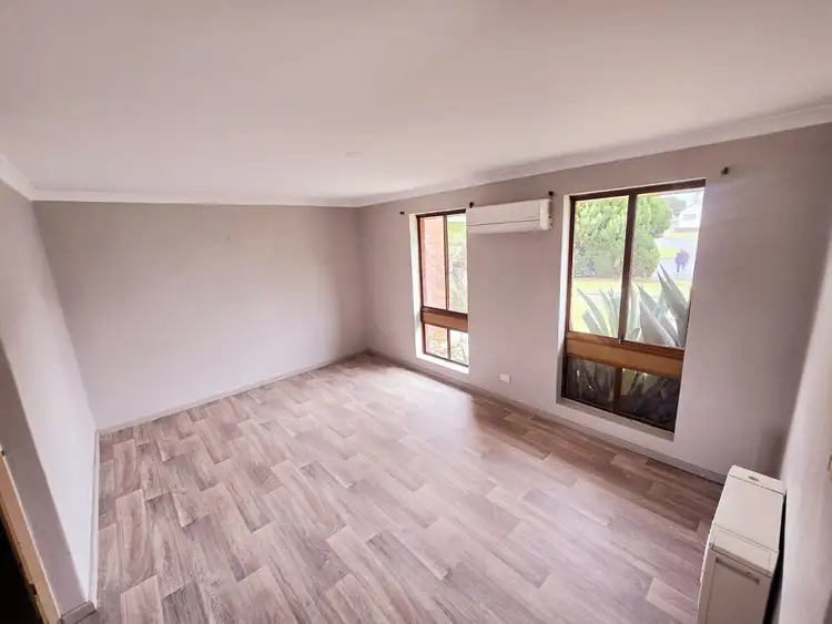 Unit 1 Parkview Apartments