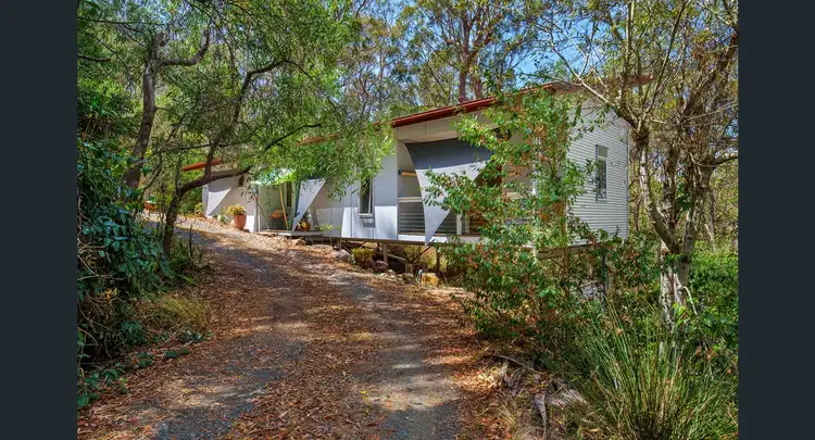 101 Benian Road, The Palms QLD 4570