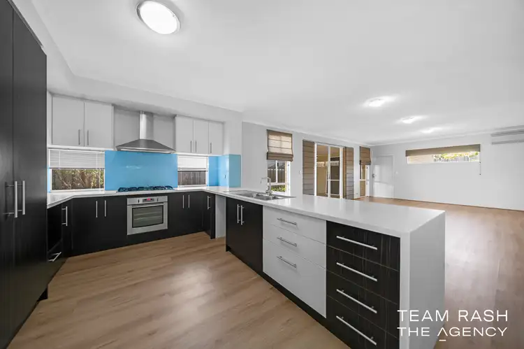 4 Harford Grove, Yanchep WA 6035