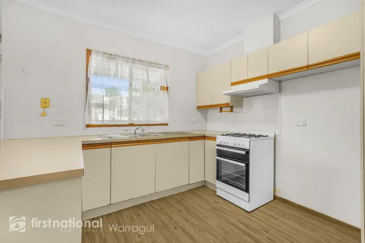 Fifth view of Homely unit listing, 5 Stirling Street, Warragul VIC 3820