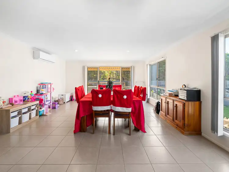 15 Griffin Crescent, Collingwood Park QLD 4301