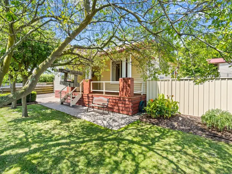 28 Carpenter Street, Maffra VIC 3860