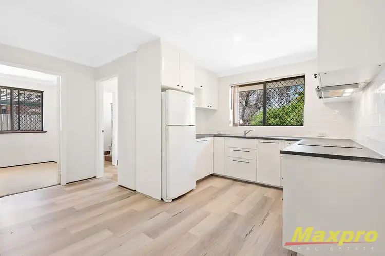 Fifth view of Homely unit listing, 2/20 Ravenslea Drive, Parkwood WA 6147