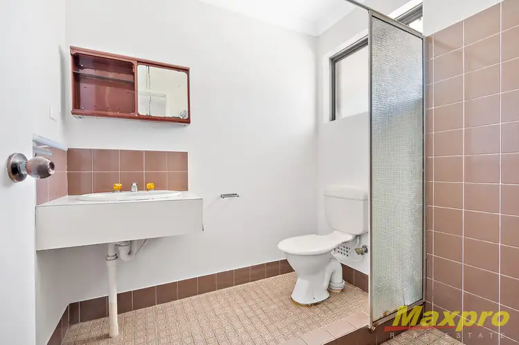 Sixth view of Homely unit listing, 2/20 Ravenslea Drive, Parkwood WA 6147