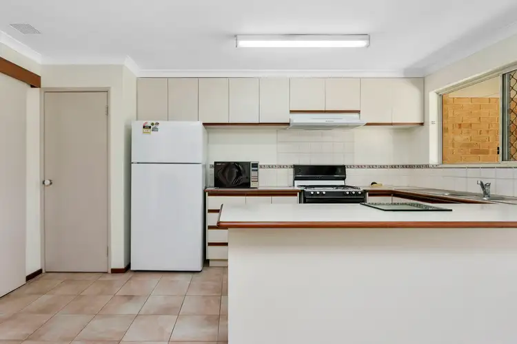 Sixth view of Homely house listing, 10 Carnoustie Gardens, Meadow Springs WA 6210