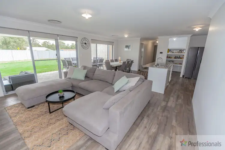 Seventh view of Homely house listing, 2 Arnott Street, Manjimup WA 6258