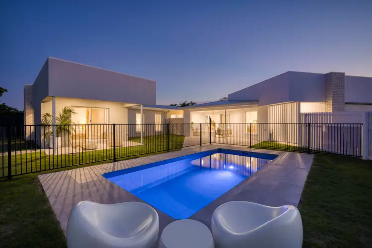 38 Intrepid Drive, Mermaid Waters QLD 4218
