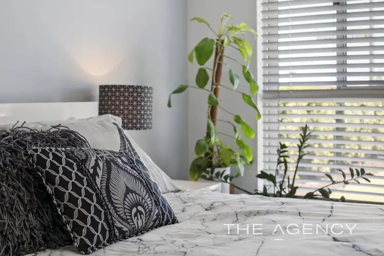 Fourth view of Homely house listing, 17 Summerville Boulevard, Caversham WA 6055