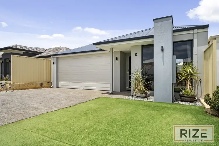 12 Limari Place, Sinagra WA 6065