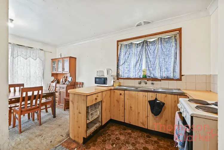 Fifth view of Homely house listing, 8 Tamar Close, Metford NSW 2323