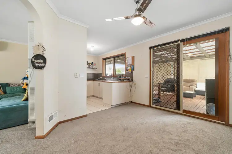 39 Broderick Road