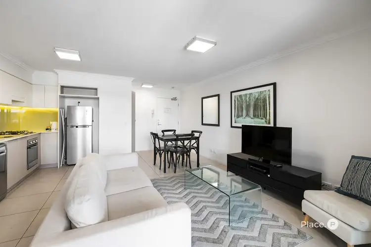 Third view of Homely apartment listing, 305/14 Merivale Street, South Brisbane QLD 4101