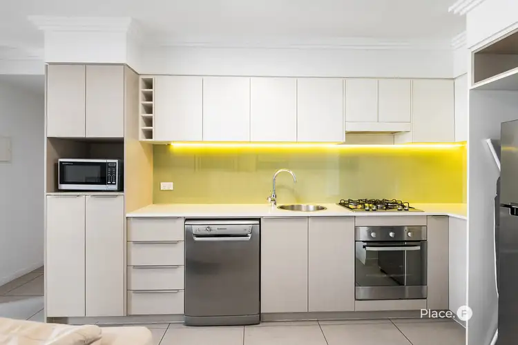 Fourth view of Homely apartment listing, 305/14 Merivale Street, South Brisbane QLD 4101