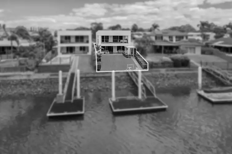 4 Zephyr Court, Birkdale QLD 4159
