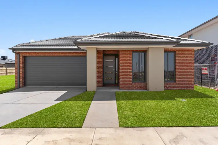 Main view of Homely house listing, 27 Acqua Drive, Clyde VIC 3978