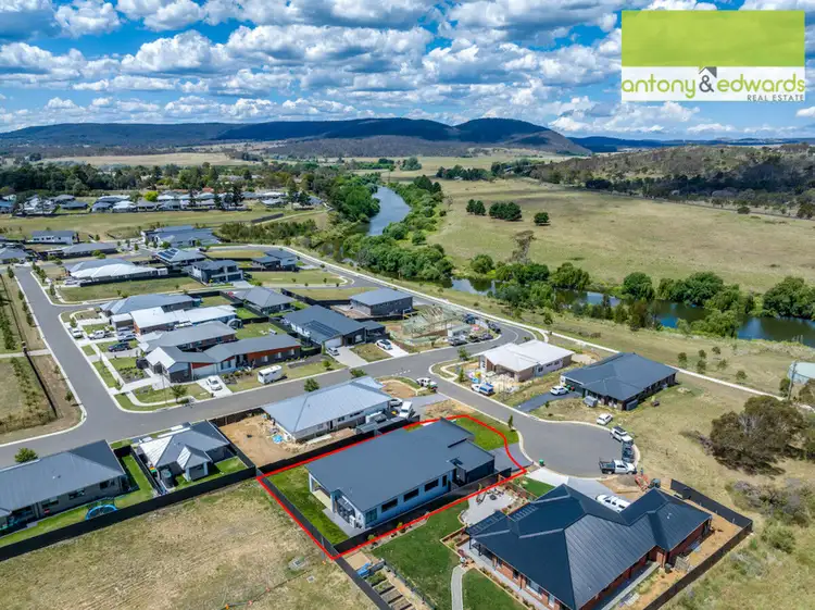 Main view of Homely house listing, 4 Rosarii Place, Goulburn NSW 2580