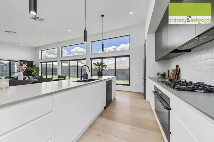 Third view of Homely house listing, 4 Rosarii Place, Goulburn NSW 2580
