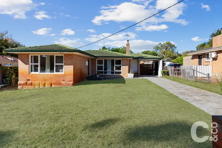 9 Milton Place, Orelia WA 6167