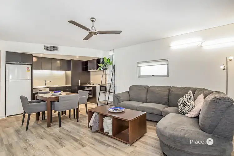 Third view of Homely apartment listing, 4/24 Cordelia Street, South Brisbane QLD 4101