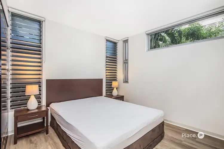 Sixth view of Homely apartment listing, 4/24 Cordelia Street, South Brisbane QLD 4101