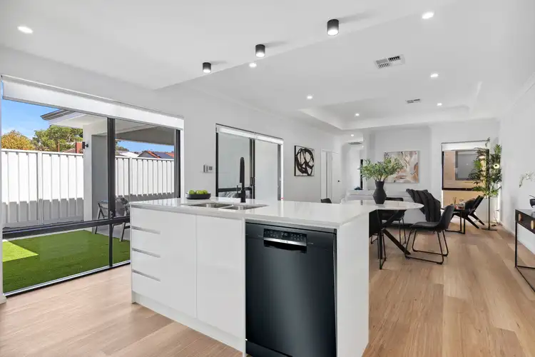 1a Capulet Street, Coolbellup WA 6163