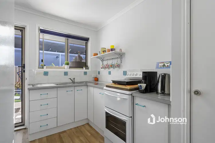 Fifth view of Homely unit listing, 2/18 Ronald Street, Wynnum QLD 4178