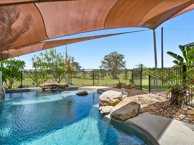 8 Riverside Terrace, Windaroo QLD 4207