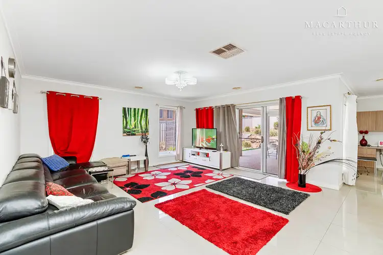Second view of Homely house listing, 19 Kaloona Drive, Bourkelands NSW 2650