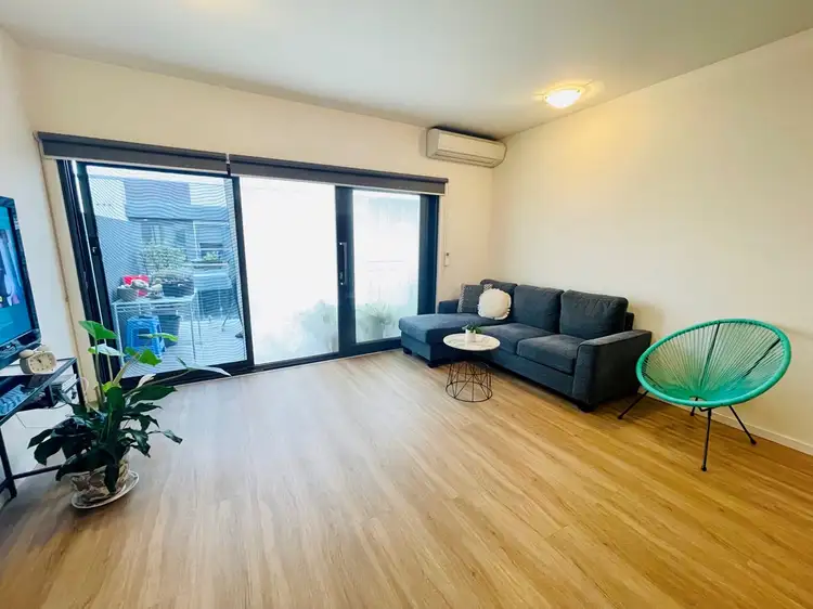 57/1 Jarama Boulevard, Epping VIC 3076