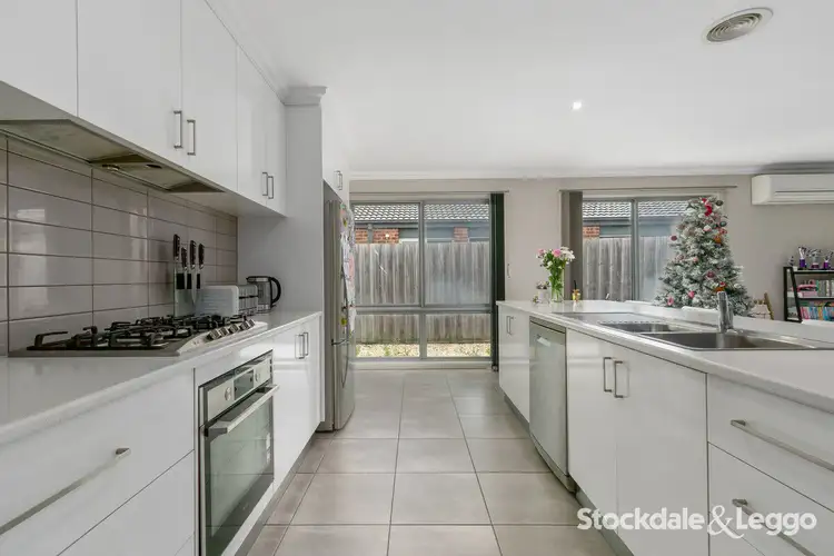 Fifth view of Homely house listing, 15 Mountain Grey Circuit, Morwell VIC 3840