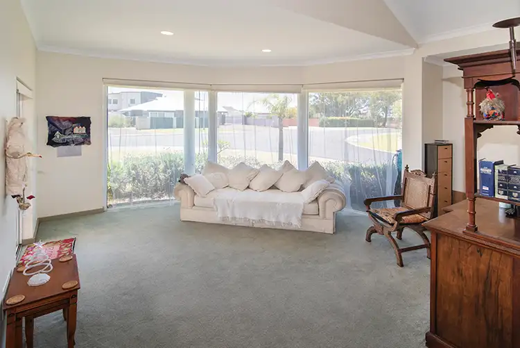 Sixth view of Homely house listing, 2 Kite Court, Geographe WA 6280