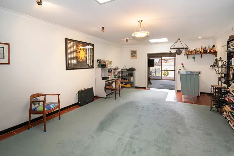 Seventh view of Homely house listing, 2 Kite Court, Geographe WA 6280