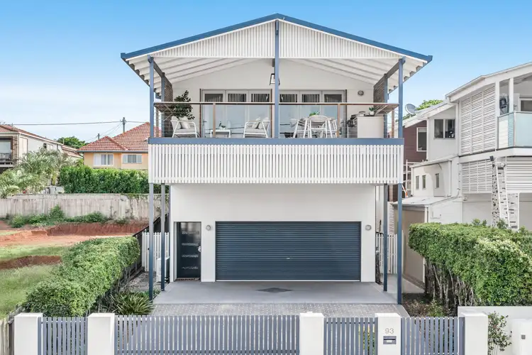 93 Stratton Terrace, Manly QLD 4179