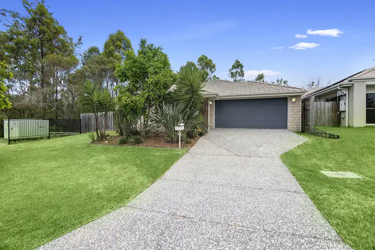28 Hollyoak Crescent, Pimpama QLD 4209