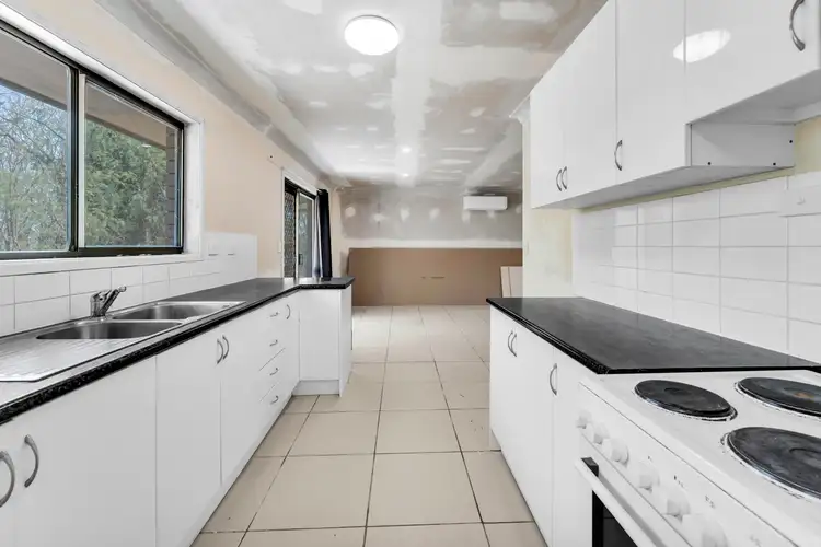 Second view of Homely house listing, 5 Tantivy Street, Tivoli QLD 4305