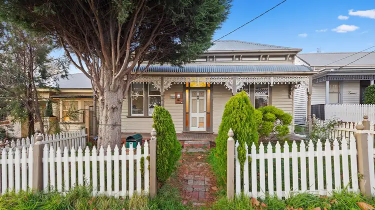 5 Eddy Street, Golden Point VIC 3350