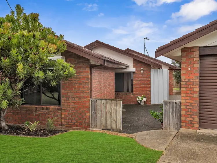 5 Daly Court, Darley VIC 3340
