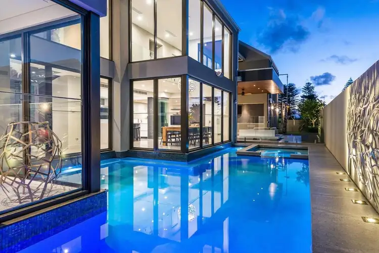 17 Keeling Way, South Fremantle WA 6162
