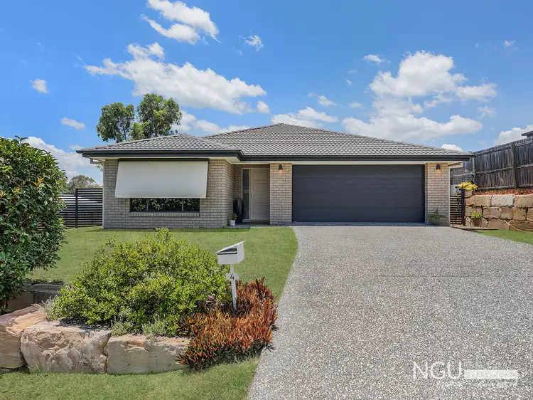 4 Oakwood Place, Chuwar QLD 4306