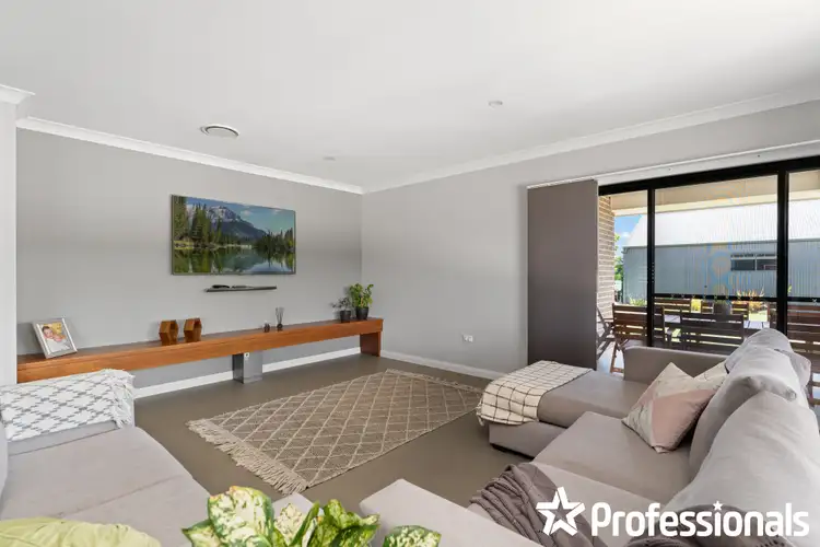 Sixth view of Homely house listing, 6 Knight Place, Llanarth NSW 2795